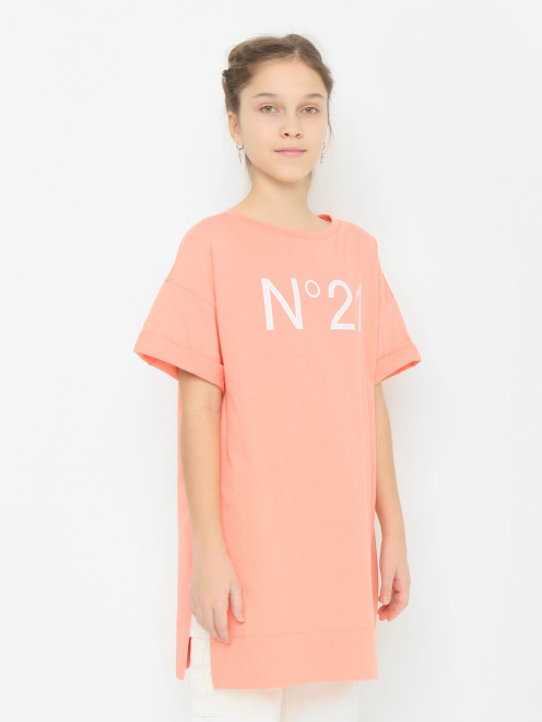 Удлиненная футболка с разрезами N21 - МодельВерхНиз