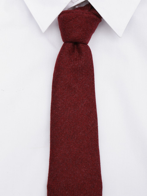 Трикотажный галстук из кашемира Isaia - МодельОбщийВид