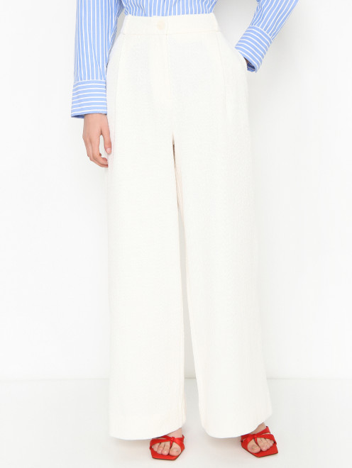 Широкие брюки с защипами Essentiel Antwerp - МодельВерхНиз