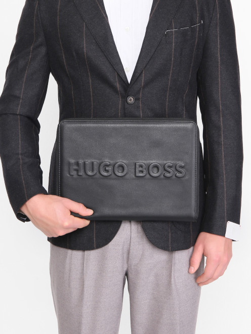 Папка на молнии с логотипом Boss - МодельОбщийВид