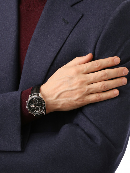 Часы с автоподзаводом на ремне из кожи аллигатора TAG Heuer - МодельОбщийВид