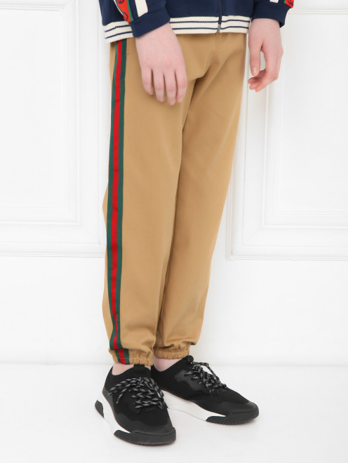 Брюки из хлопка с лампасами Gucci - МодельВерхНиз