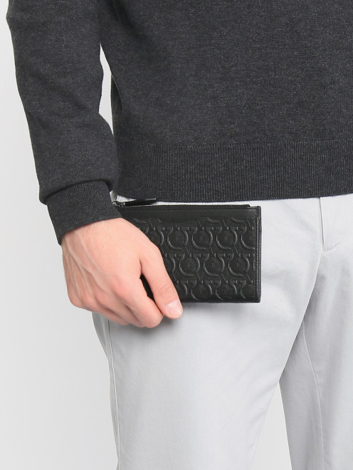 Портмоне из фактурной кожи Salvatore Ferragamo - МодельОбщийВид