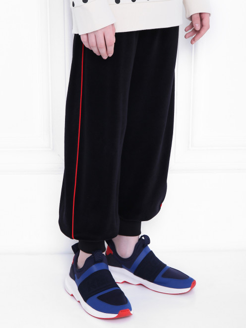 Бархатные брюки с манжетами Gucci - МодельВерхНиз