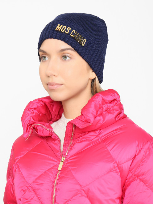 Шапка из шерсти с золотой фурнитурой Moschino - МодельОбщийВид