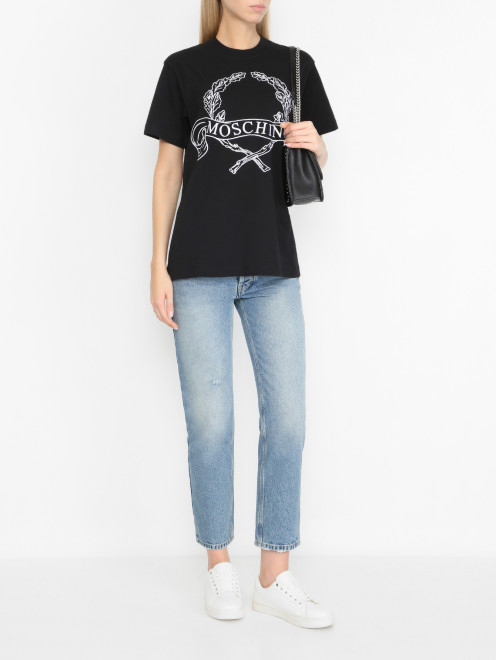 Футболка из хлопка с вышивкой Moschino - МодельОбщийВид