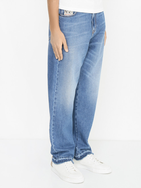 Прямые джинсы с бахромой N21 - МодельВерхНиз