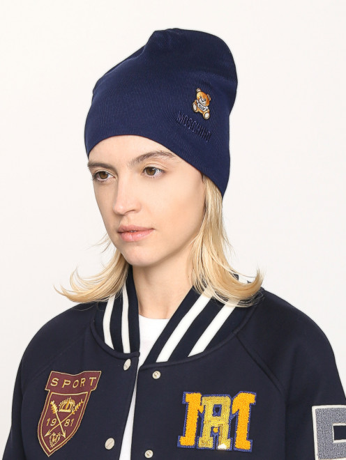 Шапка мелкой вязки с вышивкой Moschino - МодельОбщийВид