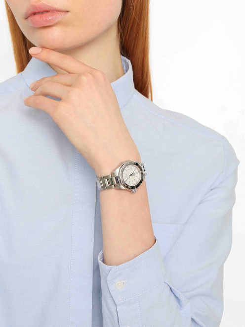 Часы кварцевые на стальном браслете TAG Heuer - МодельОбщийВид