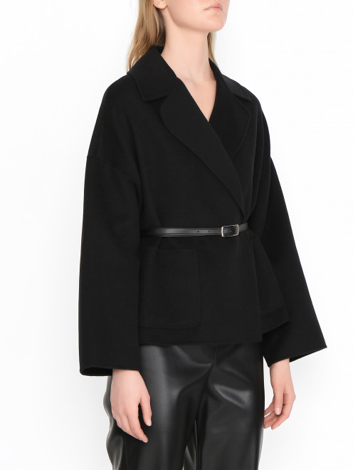 Полупальто на запах с ремнем Max Mara - МодельВерхНиз
