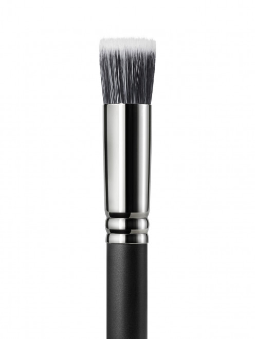 Кисть #130S Short Duo Fibre Brush Mac - Обтравка1