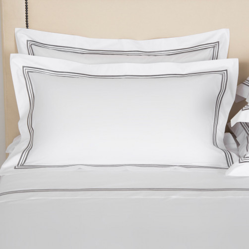 Наволочка TRIPLO POPELINE 51х71 см состав: 100% хлопок поплин Frette - Общий вид