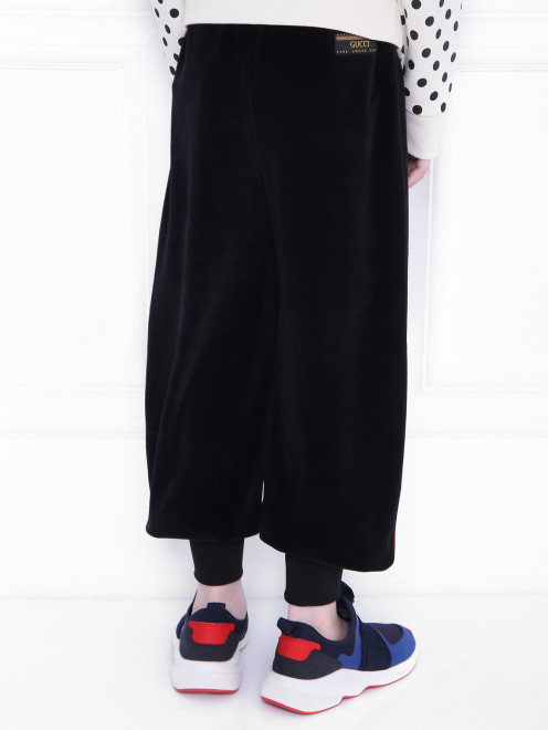 Бархатные брюки с манжетами Gucci - МодельВерхНиз1