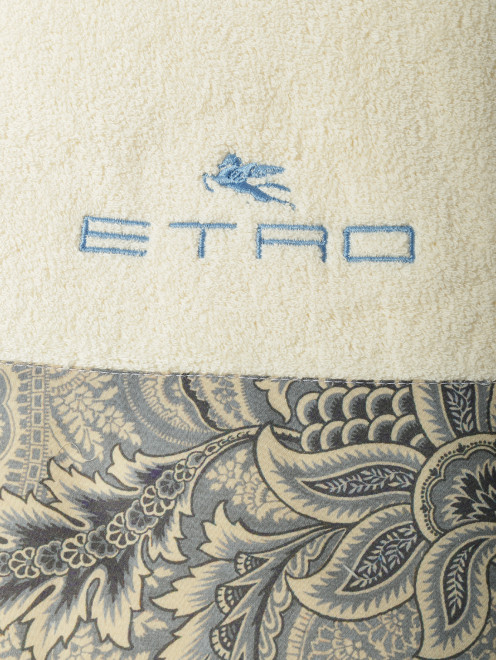 Махровое полотенце с узором и логотипом Etro - Деталь