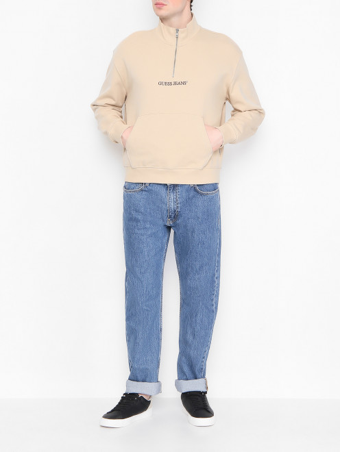 Толстовка с логотипом Guess - МодельОбщийВид