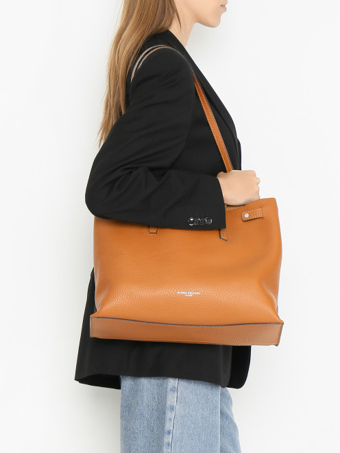 Сумка-тоут из зернистой кожи Gianni Chiarini - МодельВерхНиз