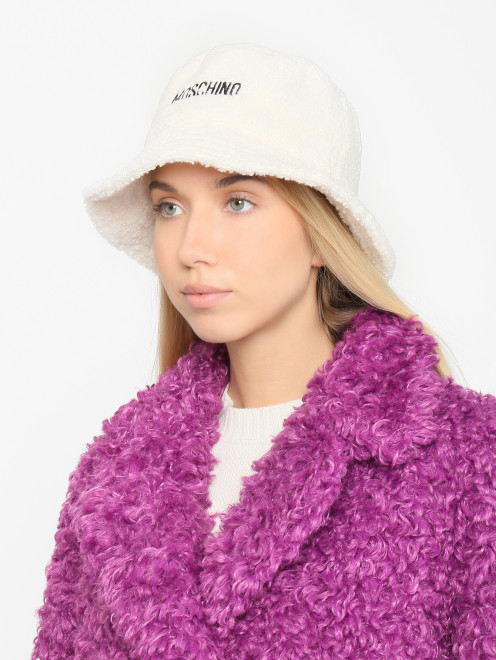 Панама с вышитым логотипом Moschino - МодельОбщийВид