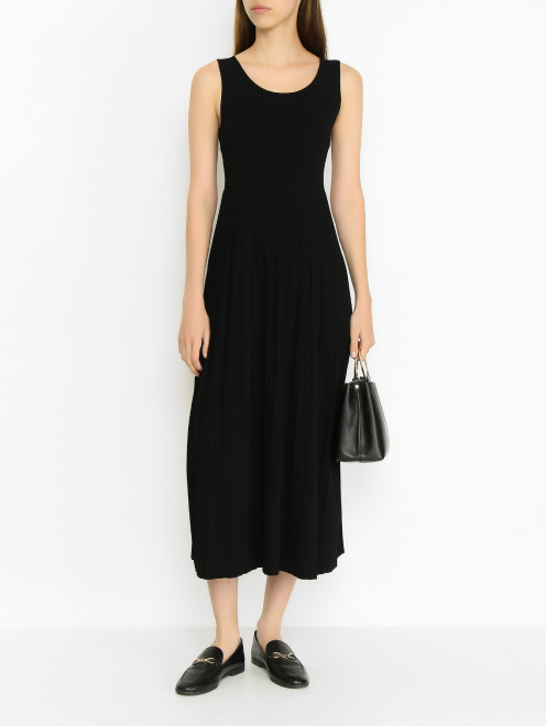 Трикотажное платье из смесовой вискозы Weekend Max Mara - МодельОбщийВид