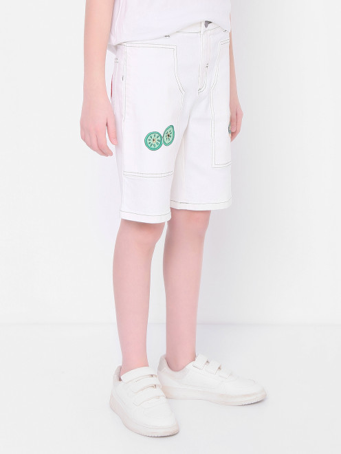 Джинсовые шорты декорированные вышивкой Stella McCartney kids - МодельВерхНиз