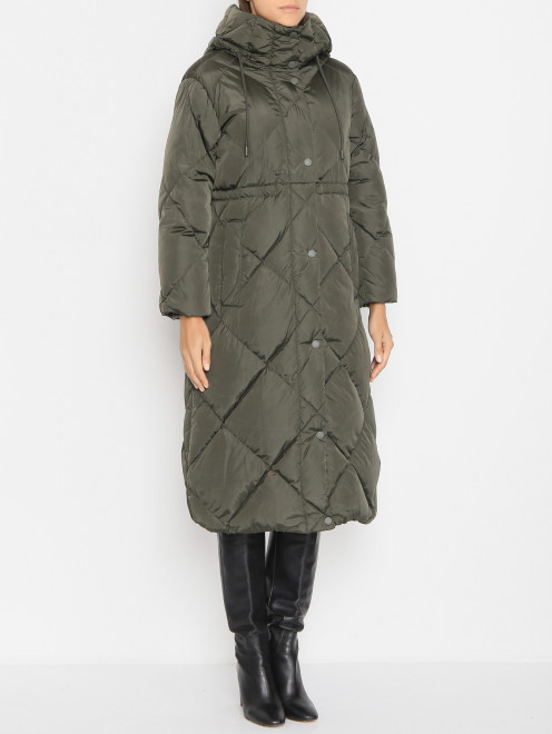 Стеганый пуховик с капюшоном Weekend Max Mara - МодельВерхНиз