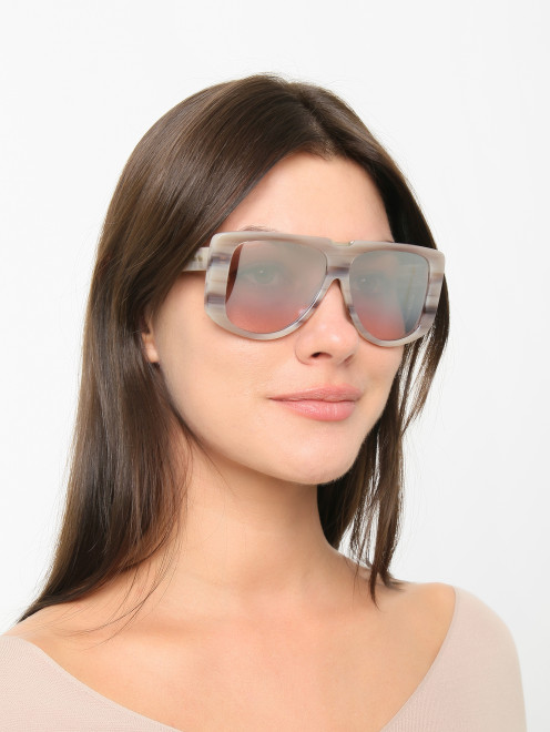 Солнцезащитные очки в оправе с узором Max Mara - МодельОбщийВид
