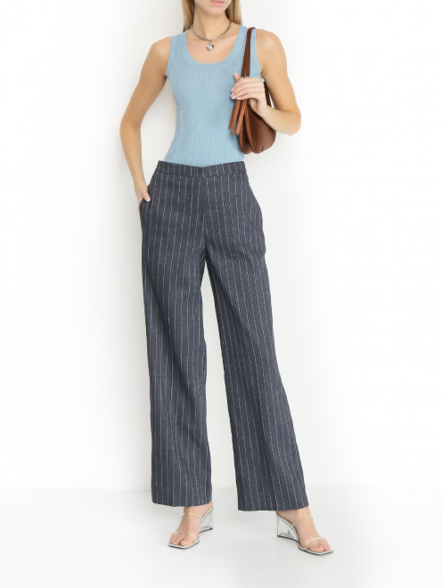 Базовый топ в рубчик Weekend Max Mara - МодельОбщийВид