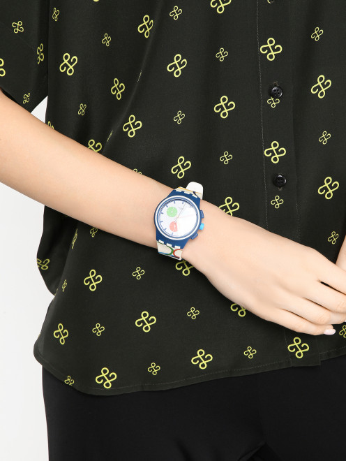 Часы кварцевые на браслете из силикона Swatch - МодельОбщийВид