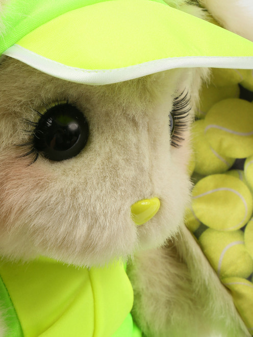 Коллекционная игрушка "Зайка Пиглет"-теннисистка Эмили Piglette - Деталь