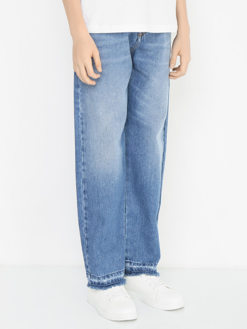 Прямые однотонные джинсы N21 - МодельВерхНиз