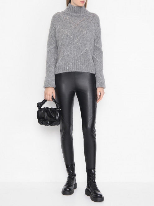 Брюки длины 7/8 из эко-кожи Ermanno Scervino - МодельОбщийВид