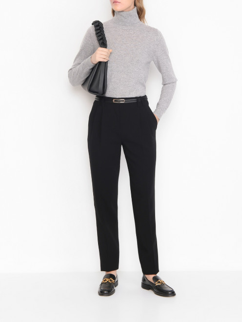 Брюки с защипами и ремнем Max Mara - МодельОбщийВид