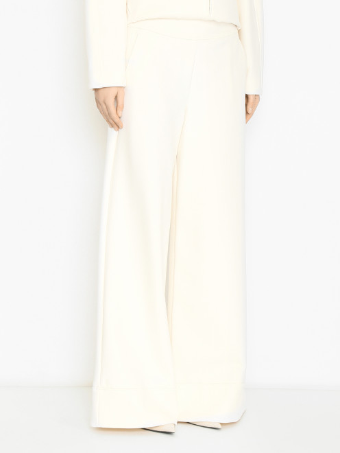 Брюки однотонные широкого фасона Max Mara - МодельВерхНиз