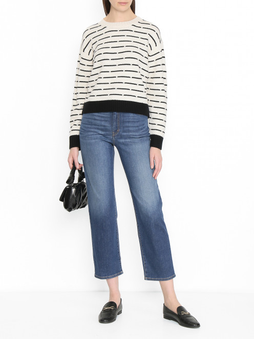 Прямые джинсы из хлопка с потертостями Weekend Max Mara - МодельОбщийВид