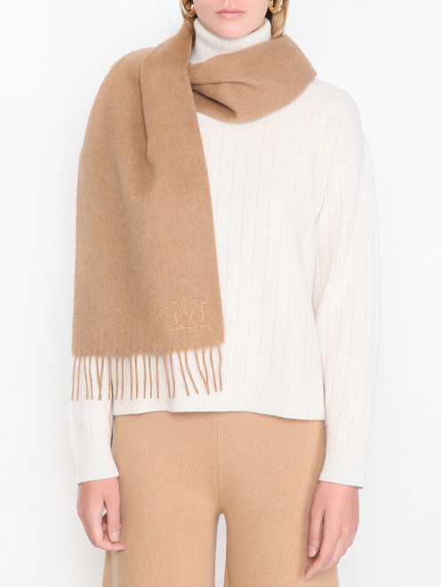 Однотонный шарф из шерсти Max Mara - МодельОбщийВид