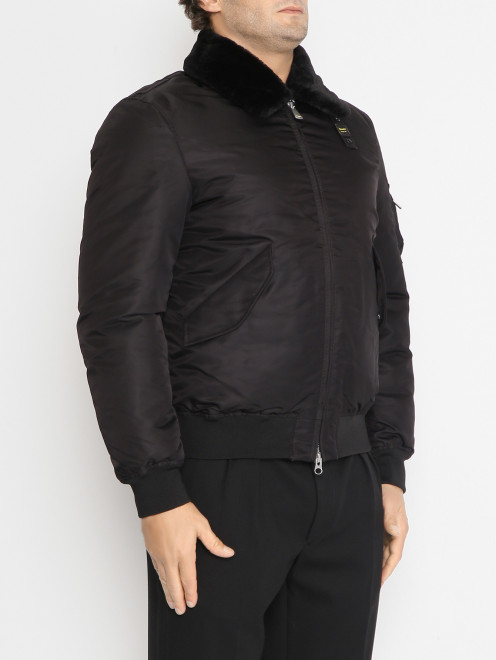 Однотонная куртка на молнии с карманами Blauer - МодельВерхНиз
