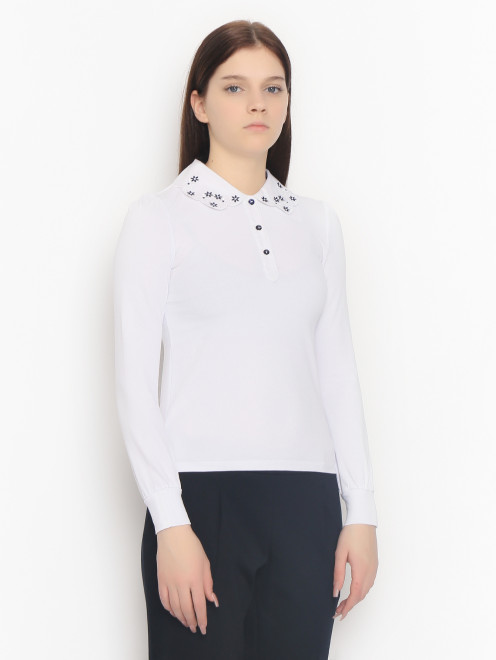 Трикотажная блуза декорированная вышивкой Treapi - МодельВерхНиз