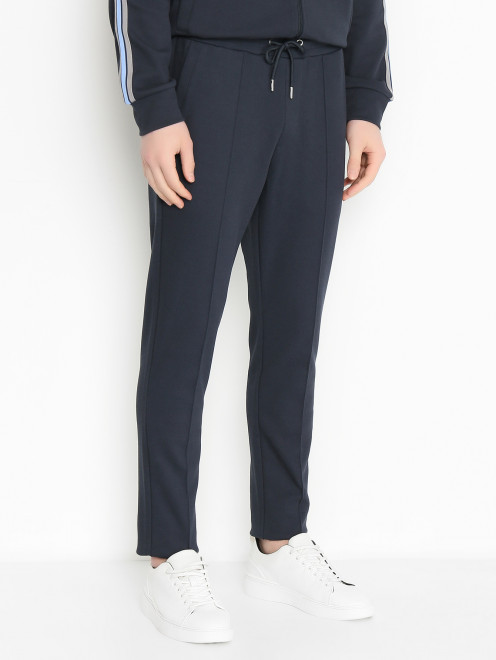 Трикотажные брюки со стрелками Harmont & Blaine - МодельВерхНиз